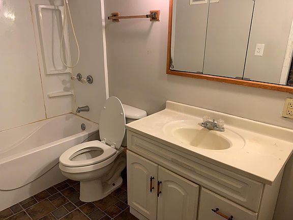 5th image of 804L S 24th St #1
