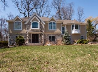2 Ellens Way, Alpine, NJ 07620