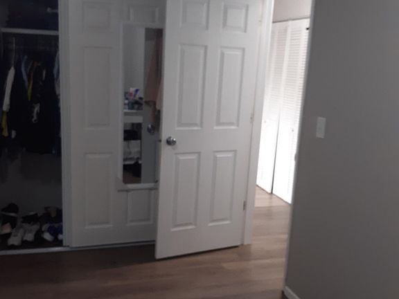 4th image of 324 Lincoln St