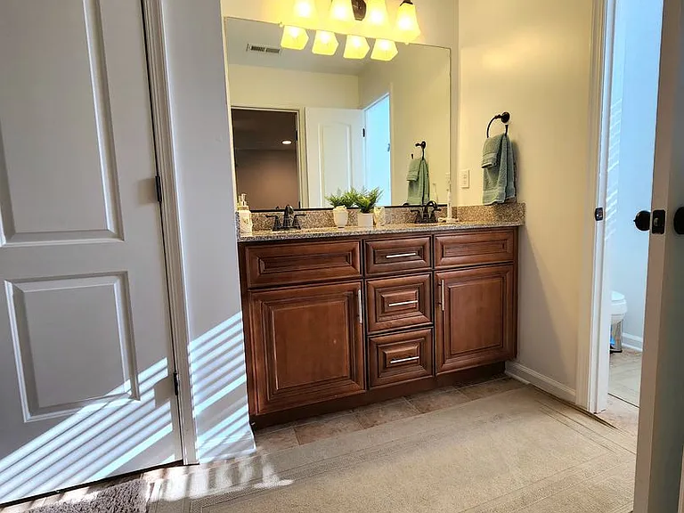232 Woodview Ave — Photo 19