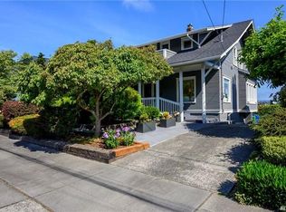 416 Halladay St, Seattle, WA 98109