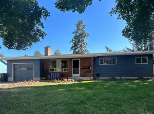 341 NE Chestnut St, Madras, OR 97741