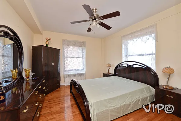 Sold by Exit Kingdom Realty | media 32