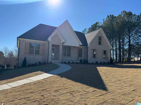 320 Emerald Ln, Chelsea, AL 35043