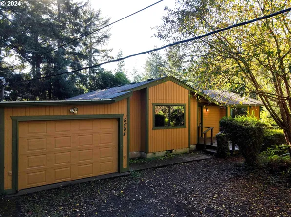 5494 Levage Dr, Florence, OR 97439