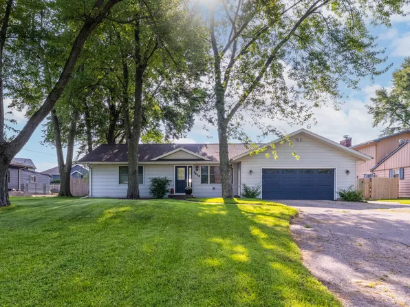 3619 Arbor St, Saint Joseph, MI 49085