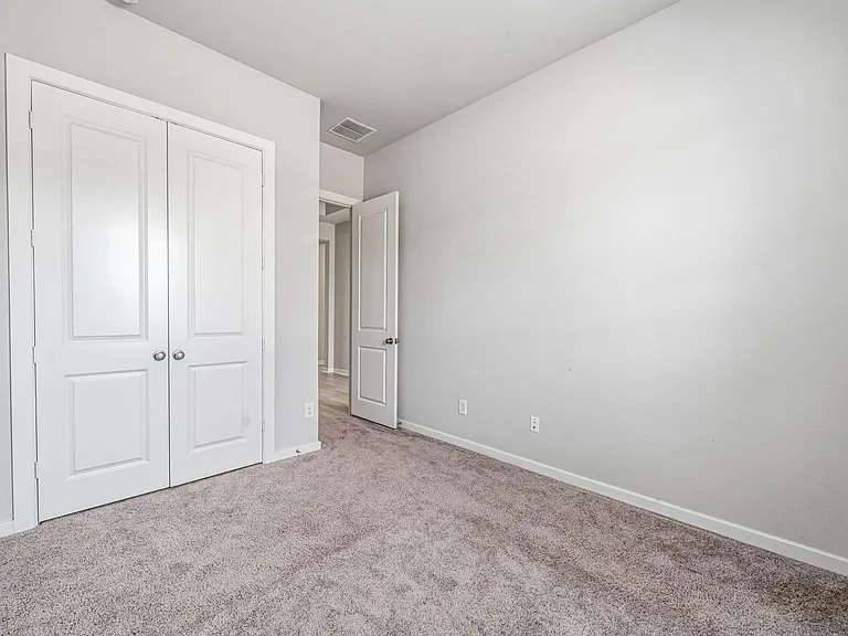 7623 Coral Lake Dr — Photo 6
