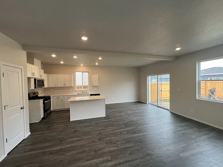 2732 U St — Photo 3