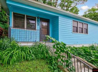 609 E Main St, Mankato, MN 56001