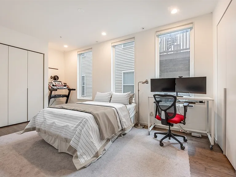 14 I St #3A — Photo 5