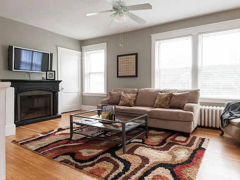 1320 McCausland Ave #B — Photo 1