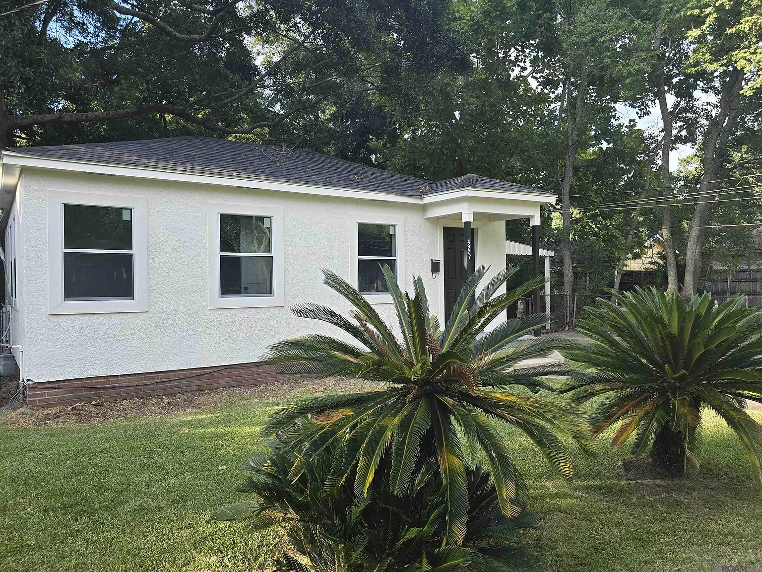 3 bed, 1100 sqft, $1,400 — Photo 3