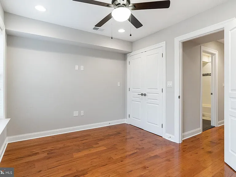 1232 S 23rd St — Photo 39