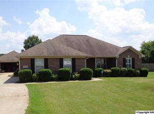 190 Cypress Dr, Decatur, AL 35603