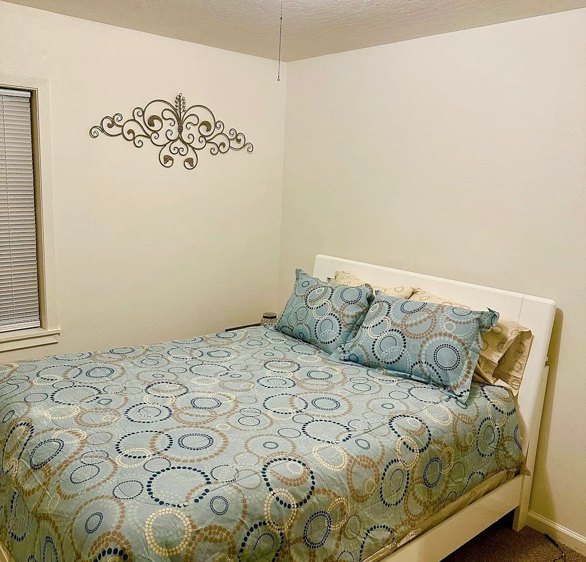 4 Eatonville Rd — Photo 4