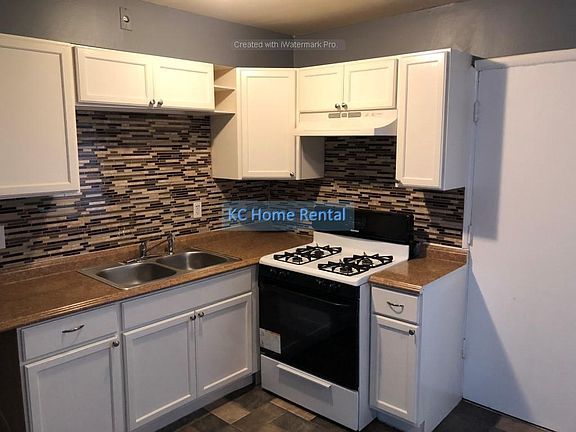 5th image of 7304 E 109th St