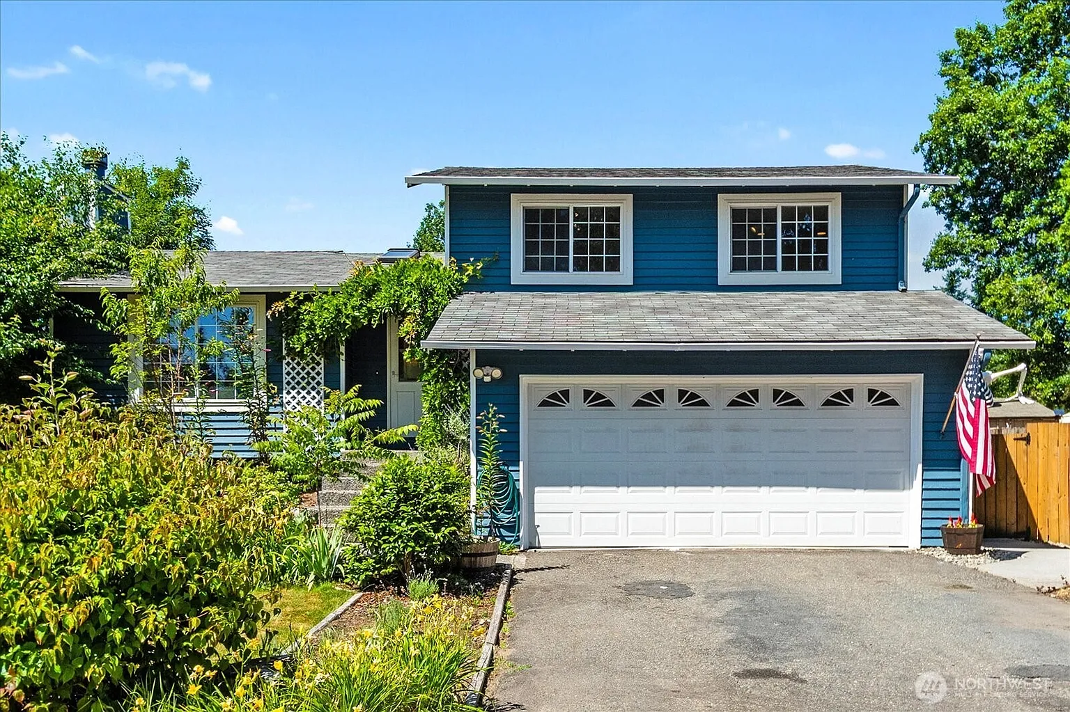 13218 46th Drive NE photo 1