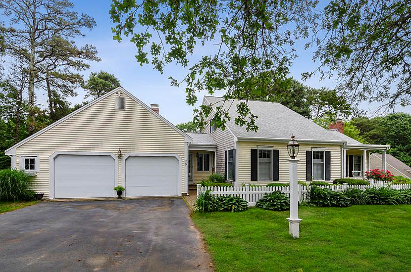 1st image of 24 Hillside Drive