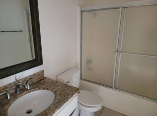 2418 Huntington St, Huntington Beach, CA 92648