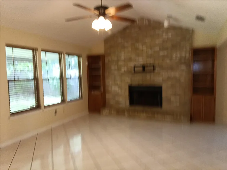 514 Maple Run — Photo 7
