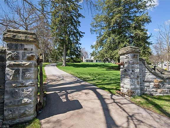 3rd image of 91 Blair Rd