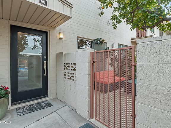 4th image of 500 W CLARENDON Avenue #A5