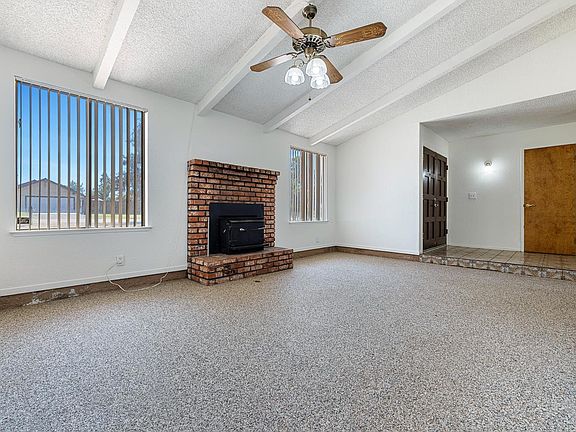 4th image of 11914 Charlton Rd