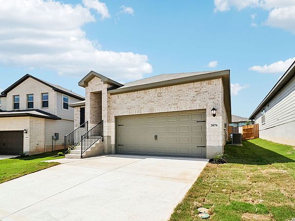 4th image of 3076 Pike Drive