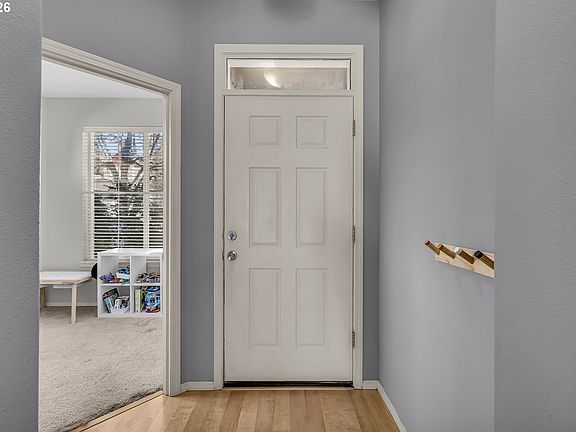 3rd image of 1093 SE Wenlock Ave
