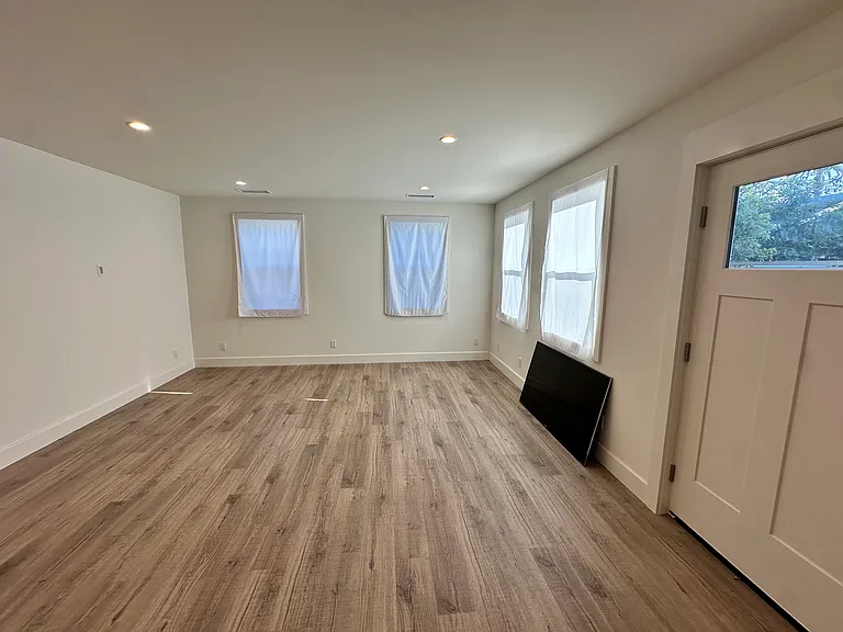 505 S Birch St #507 — Photo 20