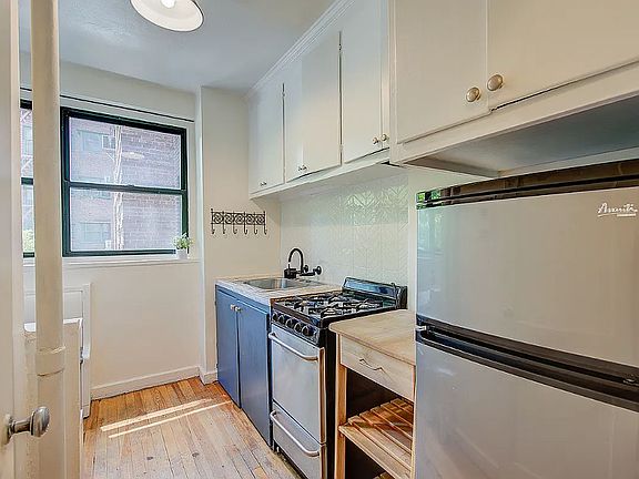 3rd image of 34-40 79th St #2D