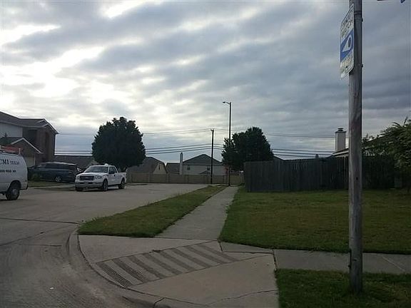 5th image of 1402 Eveningcrest Ct
