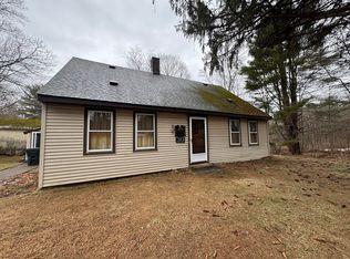 30 Carpenter Hill Rd, Charlton, MA 01507