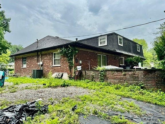 3rd image of 5513 Florrel Crest Ln
