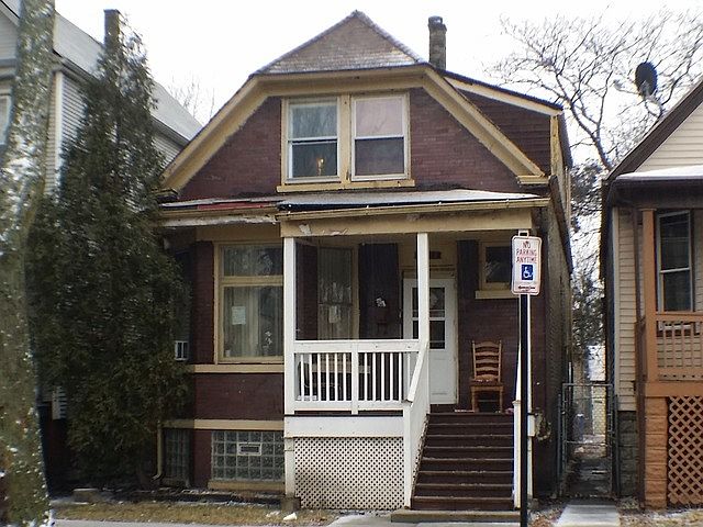 1st image of 6332 S Winchester Ave #1