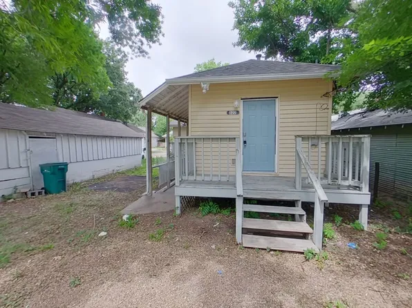 322 N Spruce St, Wichita, KS 67214