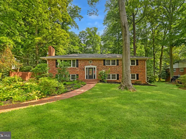 4921 Tunlaw St, Alexandria, VA 22312