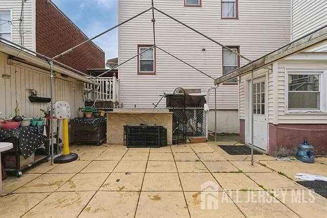 1012 Paterson Plank Rd — Photo 13