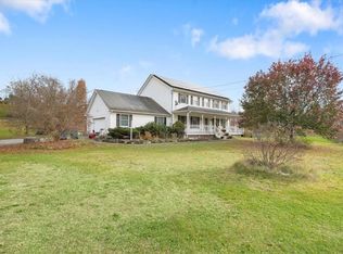 20 Robyn Dr, Marlboro, NY 12542