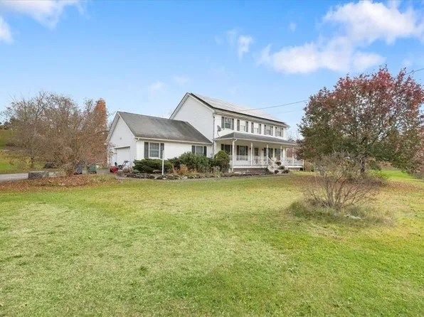 20 Robyn Drive, Marlboro, NY 12542