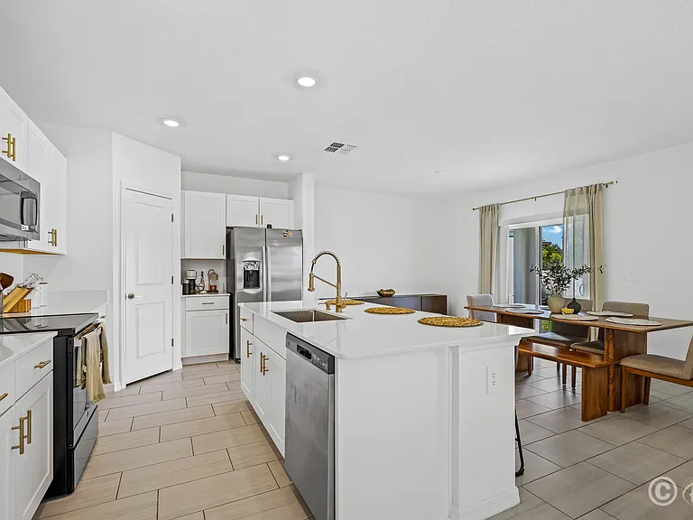 13337 Woodworth Way — Photo 6