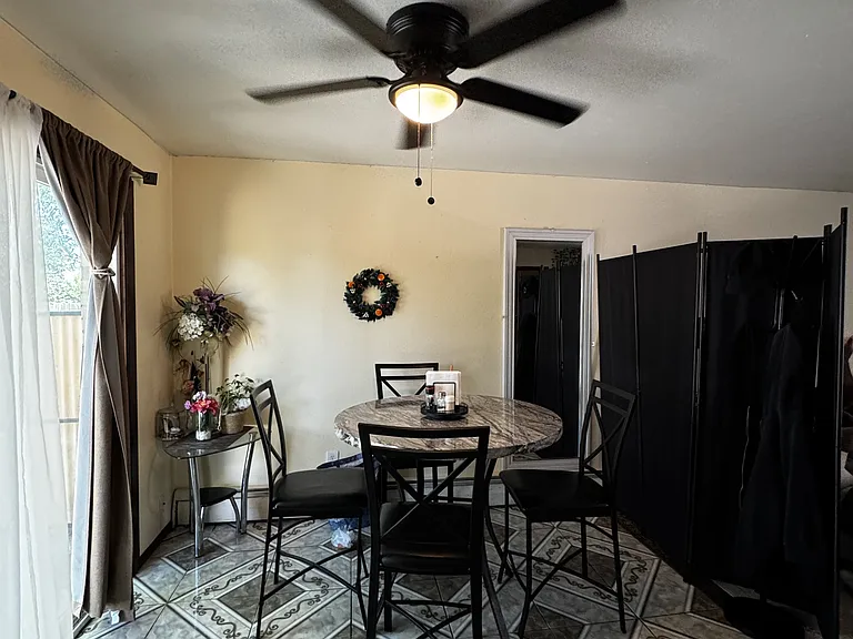 1387 Vance St — Photo 10