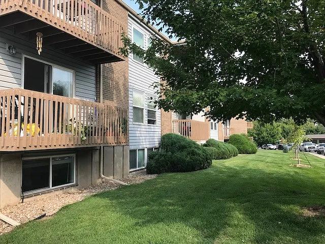 1608 Cottonwood Dr #6