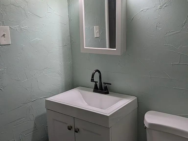 946 Beaver Rd #4 — Photo 4