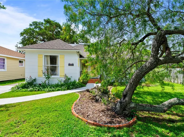 333 Camellia Dr, Corpus Christi, TX 78404
