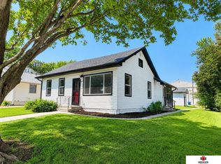 108 Pine St, Ceresco, NE 68017