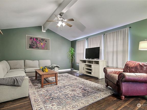 2nd image of 6211 Cotton Drive SE