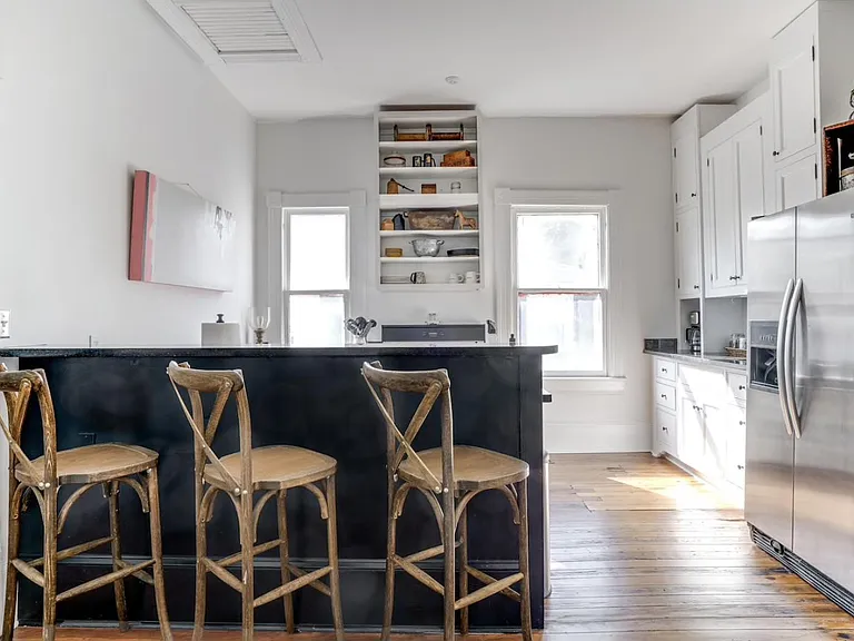 1433 Desoto Ave SW — Photo 10
