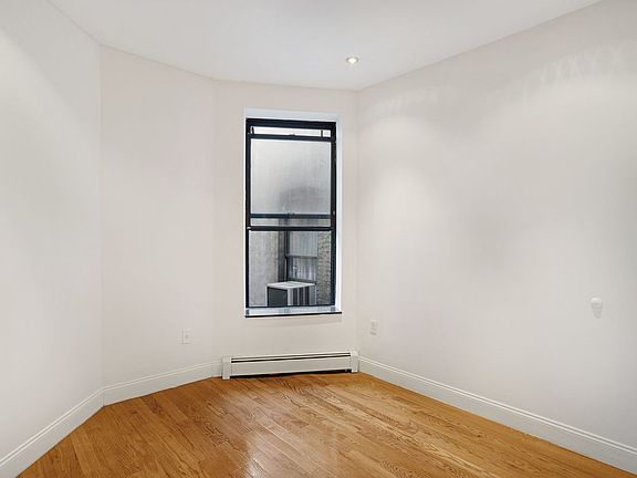 4th image of 125 W 106th St APT 5A