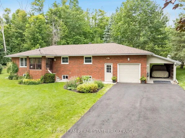 182 Moon Point Dr, Oro Medonte, ON L3V 0R8